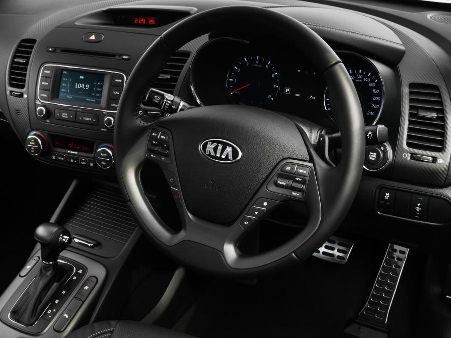  Kia Cerato Sedan 2013 года  (AU) (фото 4 из 18)